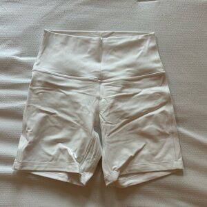 White double line align biker shorts size 6 NWOT lululemon